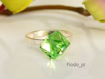 PIERŚCIONEK KOSTKA  PERIDOT