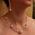 KOLIA ŚLUBNA Z UROCZYCH KORALIKÓW SWAROVSKI - 6