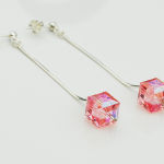 Kolczyki kostki na długiej lince light rose 8 mm kryształ orginalny - 3