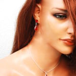 PIĘKNE MIGDAŁY W CZERWIENI SWAROVSKI - 5
