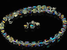 KOLIA Z MAŁYCH KOSTECZEK 6 MM SWAROVSKI DE LUX